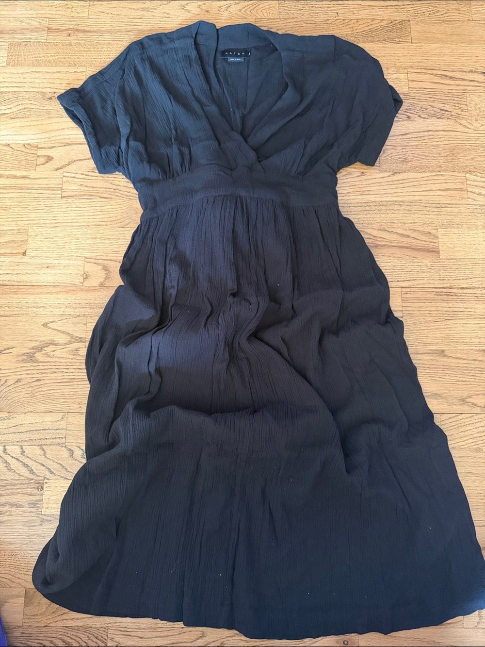 Hatch Size 3 Maternity Black Women's V-Neck Midi Dress